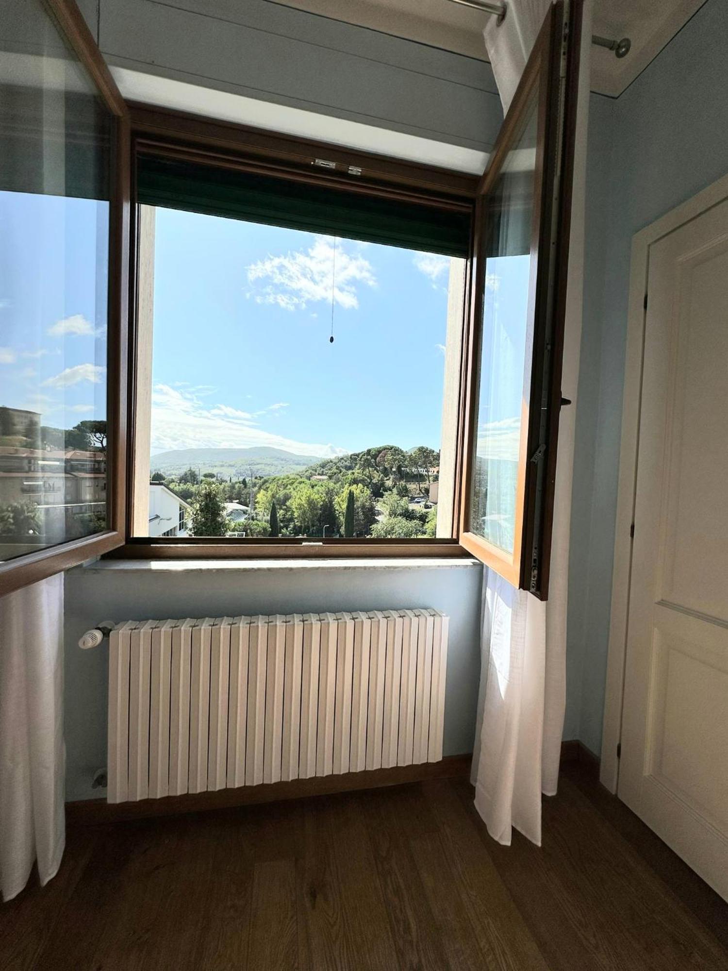 Apartment With Beautiful Sun Montepulciano Bilik gambar